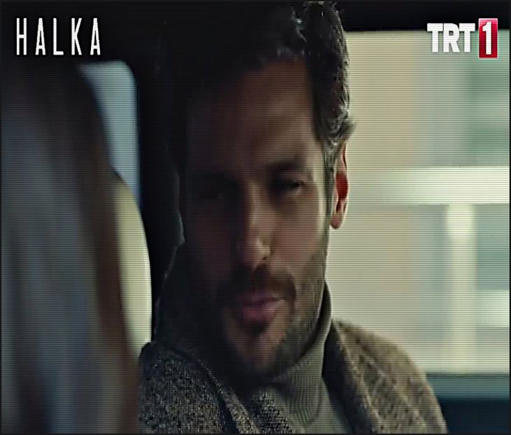 — Ce zi îmi găsisem și eu să ies în oraș fără mașină. Începuse să plouă destul de tare, - 01Cause u know Im here for you