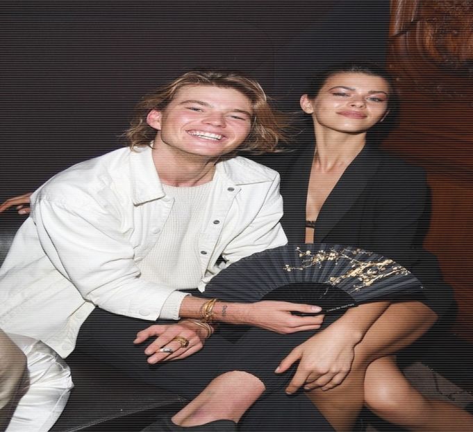 ×✎･e҉f҉f҉u҉l҉g҉e҉n҉t҉ ♦ ҉d҉r҉e҉a҉m҉s҉ ✖™ Trezit încă de dimineță Jordan își petrecuse întreaga zi - 01Cause u know Im here for you