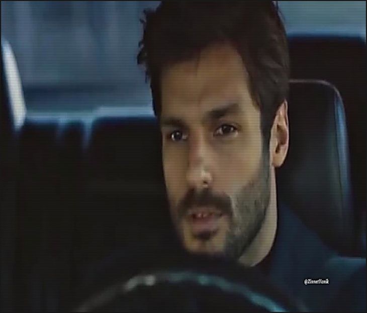 —  Imediat după replica dată lui Jordan, o aud pe Ariana comentând despre prăpastia de - 01Cause u know Im here for you