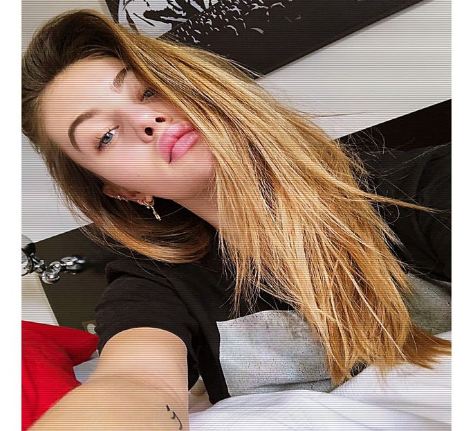 — să spun vreo tâmpenie, așa cum obișnuiam de fel. „Știi .. ești mult mai de treabă când - 01Cause u know Im here for you