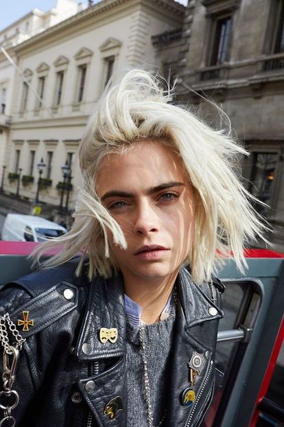 Cara Delavinge - Cara Delavinge