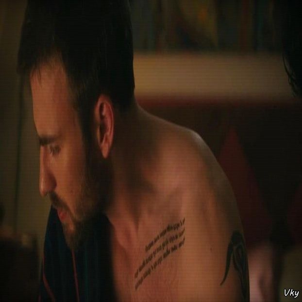 ▬ ❝Am facut baie si nu o sa ies de aici decat atunci cand o sa plecam.❞ Se uita la ea.=))))) - SO2xE10 All the things she said