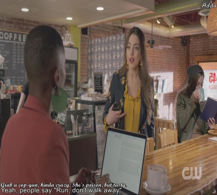 》*Era în trecere, spre restaurant bineînțeles=)))), îi sare în ochi o carte ce părea destul - SO2xE10 All the things she said