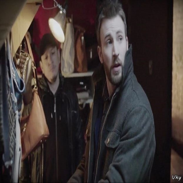 ▬ ❝Ce nu iti place la melodia cantata de el, e pe sentiment.❞ Rade.=)))))) - SO2xE10 All the things she said