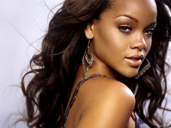 38168_rihanna11