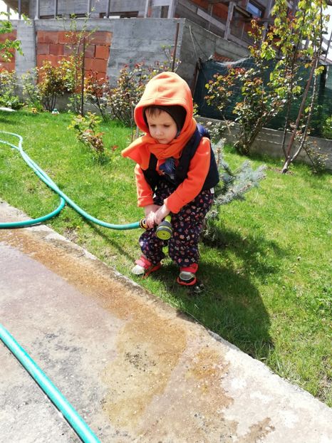  - AA - In  gradina mea