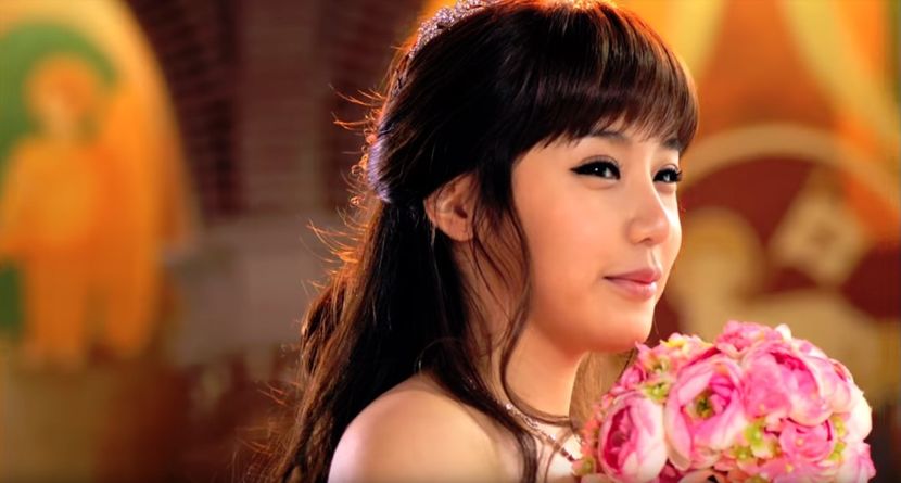 Bom - 30 Days with Celebrities - Challenge