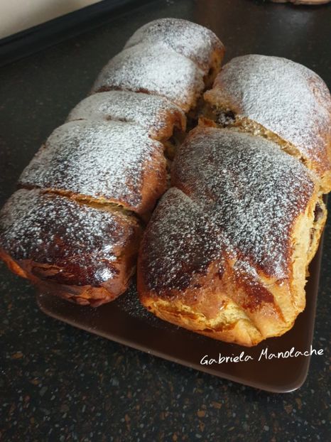  - Cozonac cu nuca si cacao