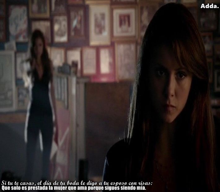 》CL *se uită scârbită la Dean și Ilie, apoi se uită la Sarah* Bună, eu sunt Elena, îmi pare - here - episode 52 - done