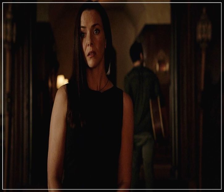 - Și...o gagică ai și tu? Că pe Stefan l-am auzit vorbind dezamăgit despre o anume Malvina...=)))))) - here - episode 52 - done