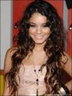 tuyf - Vanessa Hudgens- Gbriella Montez