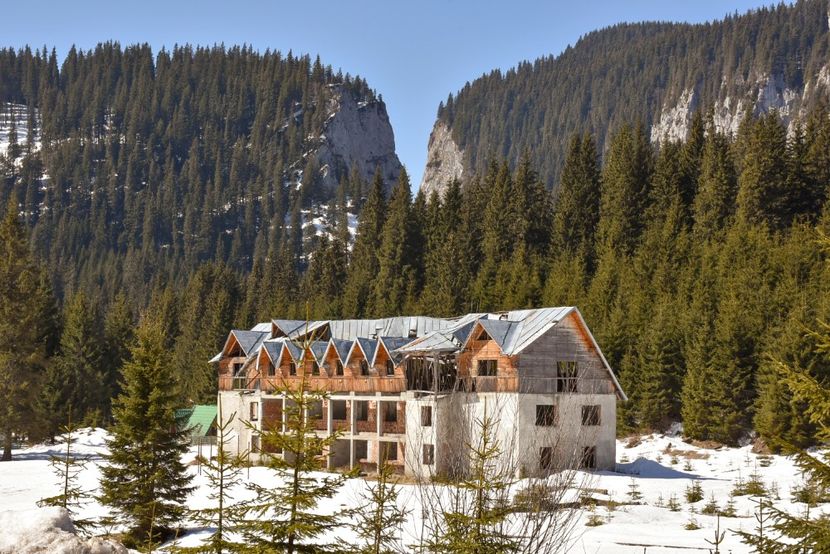  - 08 - Sinaia - Dichiu - Bolboci - Cheile Tătarului - aprilie 2019