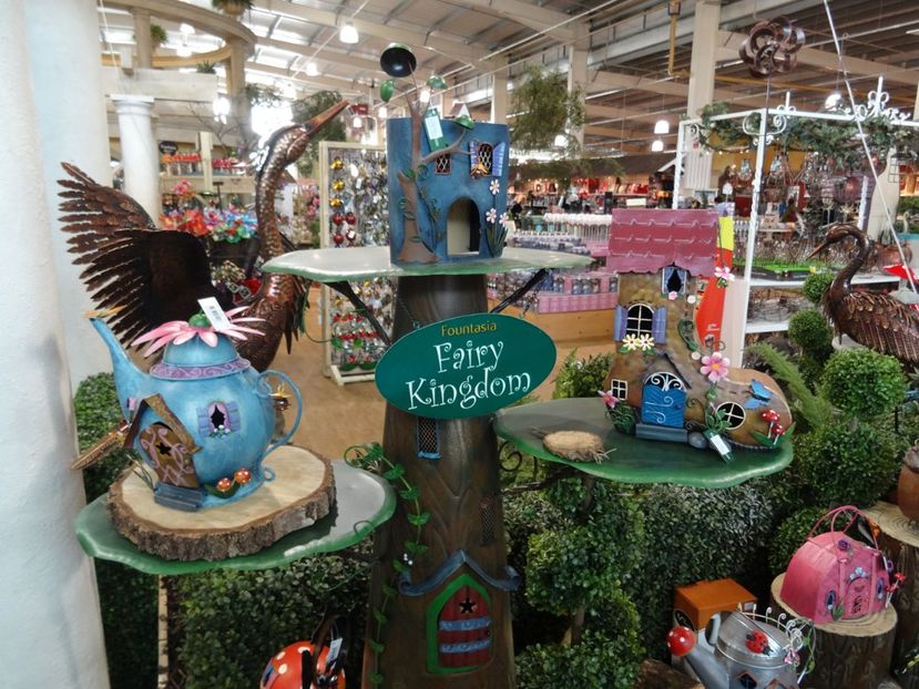 ornamente gradina - 2019 februarie - Trentham Garden Center Stoke on Trent
