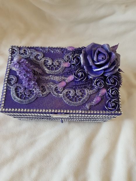 cutie bijuterii - Creatiile mele