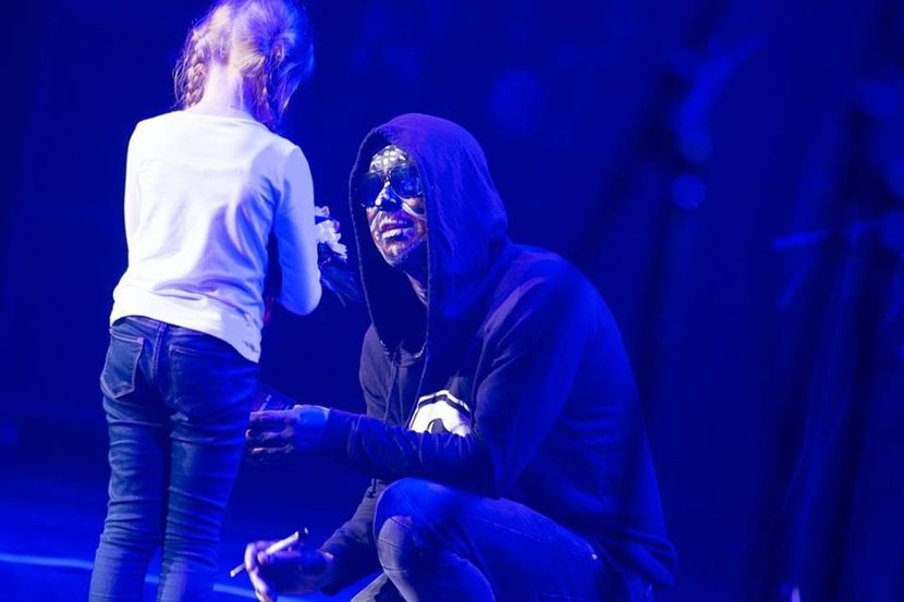 CsD - 30 Days with Celebrities - Challenge