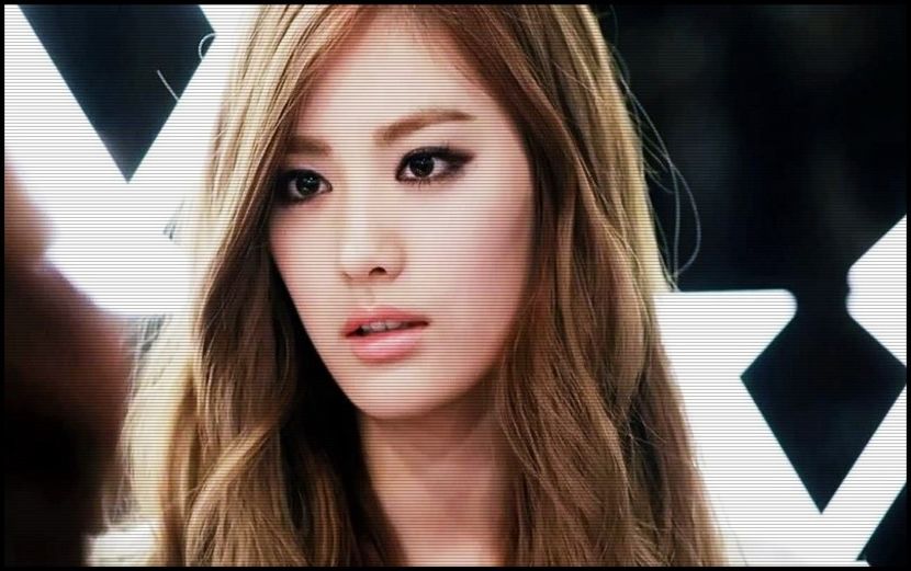 — [intră în biroul lui Nam Gil]  ❝Îmi vine să o strâng de gât! But I have to keep my cool!❞ - W A Y - Episodul 03