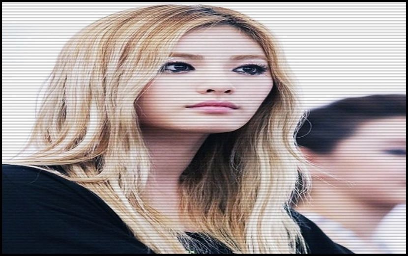 — ❝Interesant.. deci, în cazul în care e ceva în neregulă cu So.. Jina s-ar putea să știe și ea.❞ - W A Y - Episodul 03