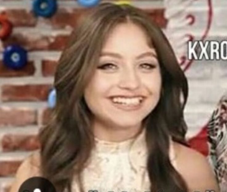 capture-20190520-115013 - 11 - Karoll - 01