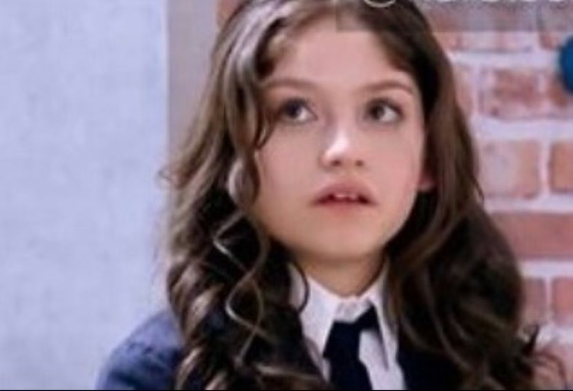 bandicam 2019-05-20 14-41-47-144 - 01 - Luna - 01