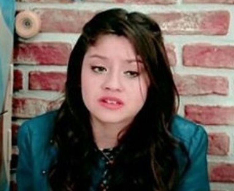 bandicam 2019-05-20 15-45-19-896 - 01 - Luna - 01