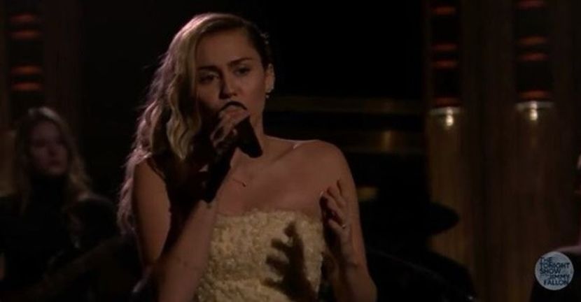 bandicam 2019-05-20 15-55-05-560 - 04 - miley - 01