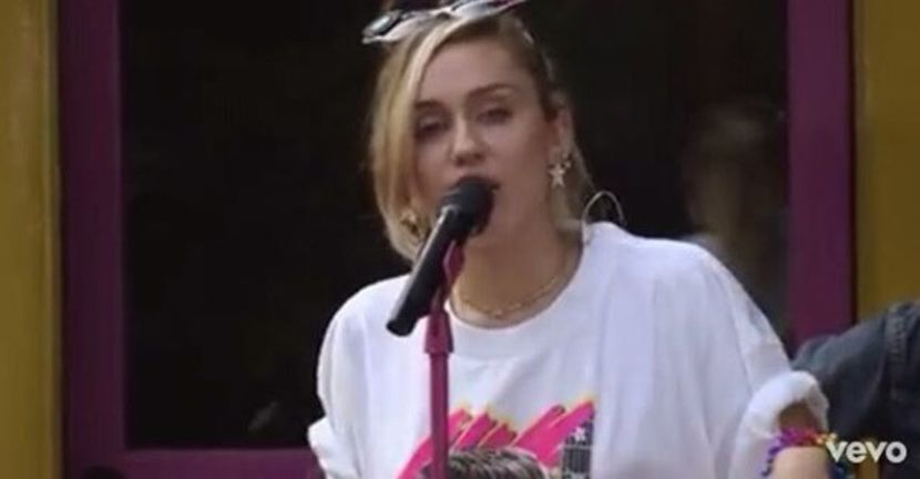 bandicam 2019-05-20 15-55-09-286 - 04 - miley - 01