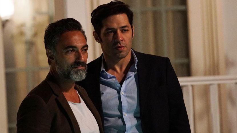 ufak_tefek_cinayetler_9.bolum_mobil_1920x1080(1) - Razbunare pe tocuri