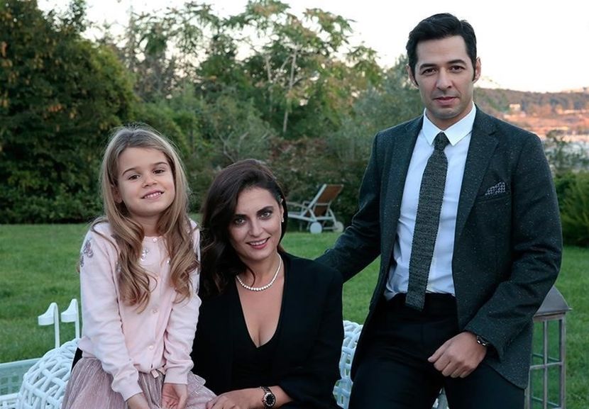 ,zpjX_duWmUaqTuUS50RExQ - Razbunare pe tocuri