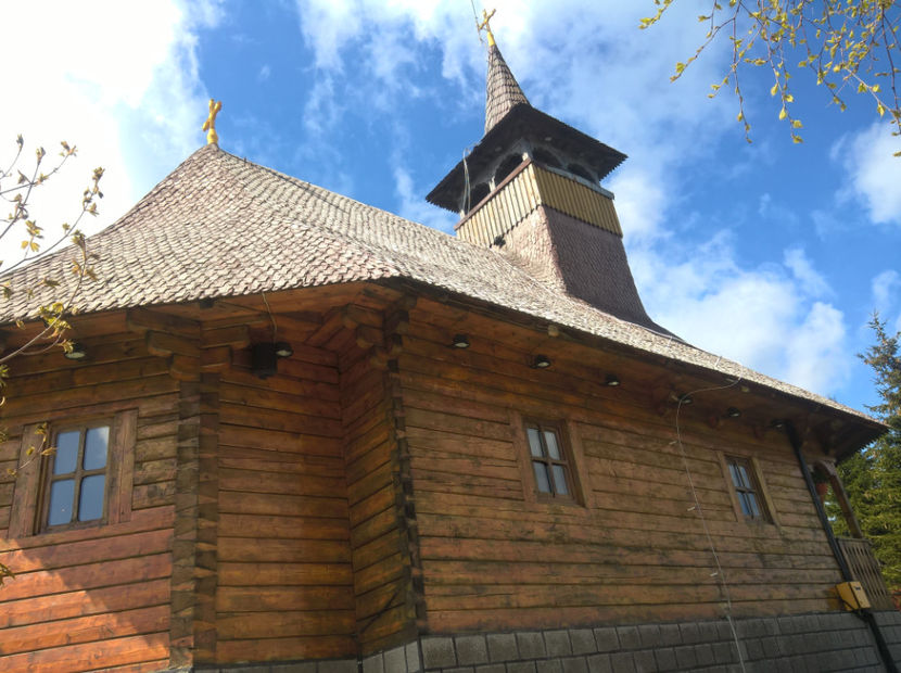  - Schitul Straja
