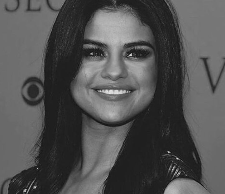 bandicam 2019-05-22 10-47-07-058 - 01 - selena bw- 01