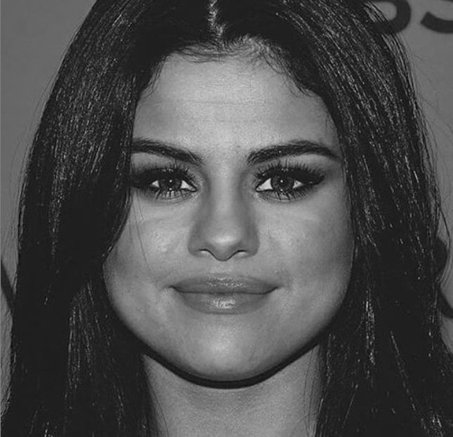 bandicam 2019-05-22 10-47-17-478 - 01 - selena bw- 01