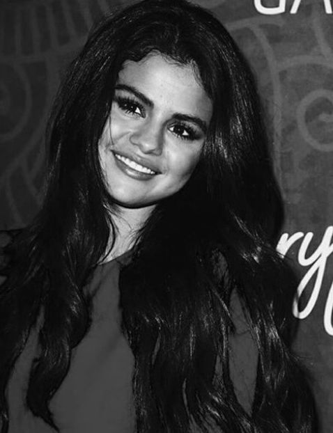 bandicam 2019-05-22 10-47-26-277 - 01 - selena bw- 01