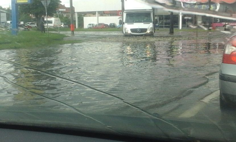 IMG-20190522-WA0013 - O ploaie de vară in ALBA IULIA