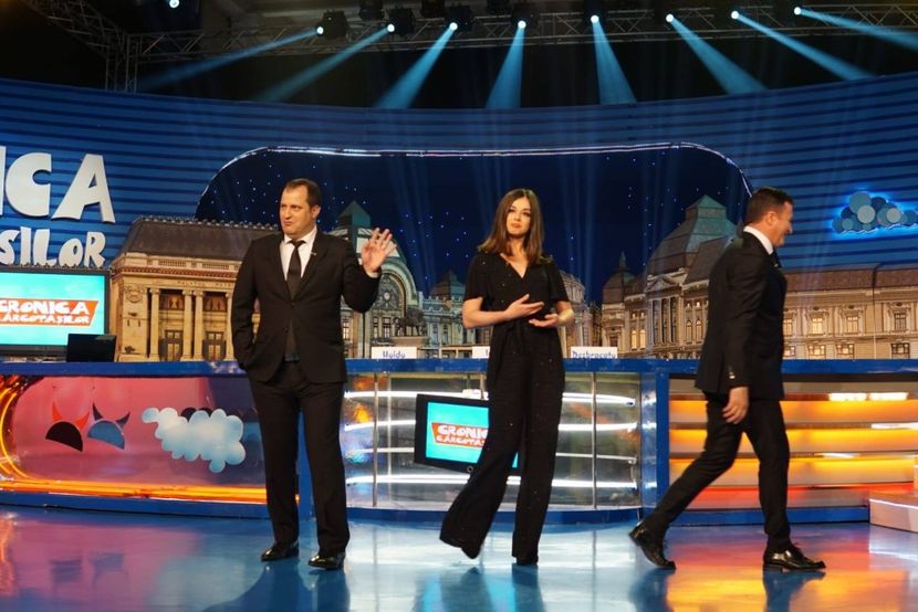 Cronica Carcotasilor - Cronica Carcotasilor Part 2