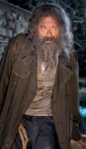 Roberto Blandon en Mi adorable maldicion - Villanos de telenovelas