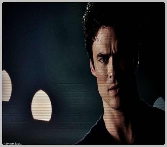 ▬ Ridica mainile in aer si iese afara din casa tratind usa dupa el.=)))))) - here - episode 53 - done