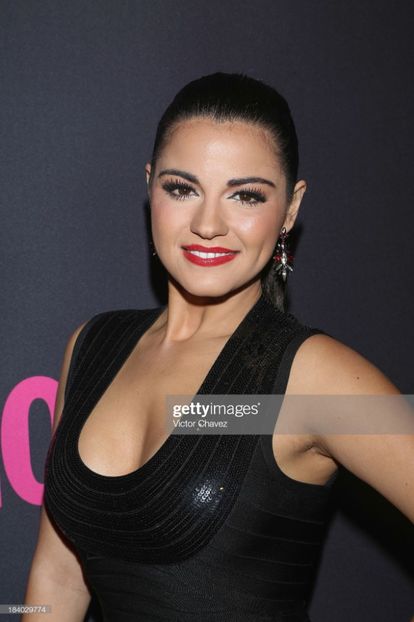 gettyimages-184029774-2048x2048 - MAITE PERONNI6