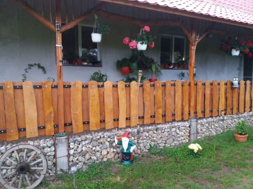  - Casuta noastra de la tara
