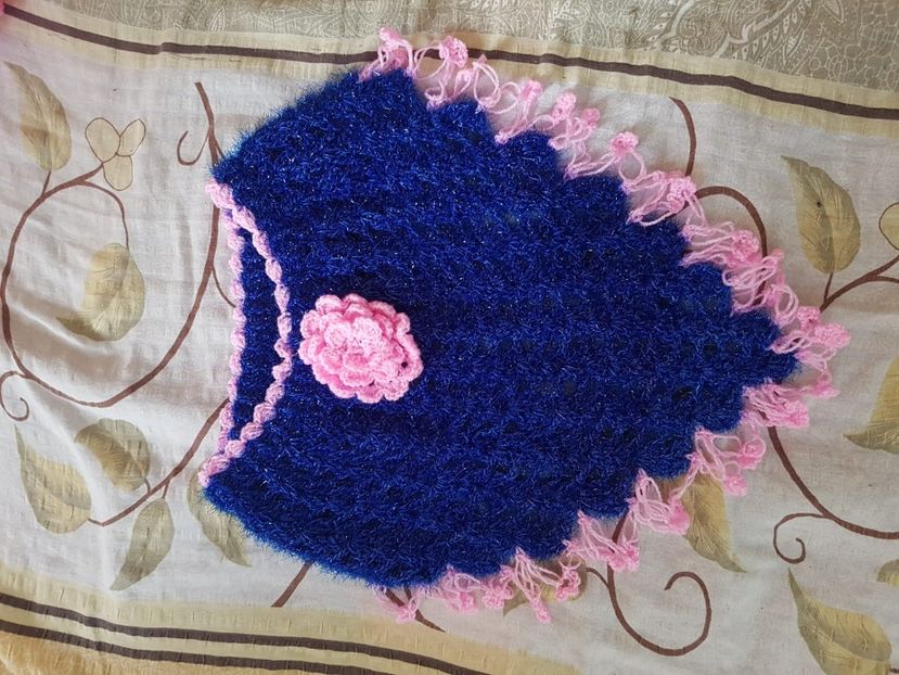 IMG-20190607-WA0044 - Haine și jucării lucrate manual