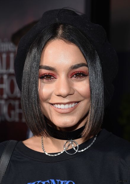 VH003_9 - Vanessa Hudgens la UNIVERSAL STUDIO HALLOWEEN HORROR NIGHT OPENING