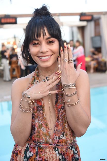  - VANESSA HUDGENS la X SINFULCOLORS FESTIVAL COLLECTION AT THE HIGHLIGHT ROOM AT THE DREAM HOLLYWOOD