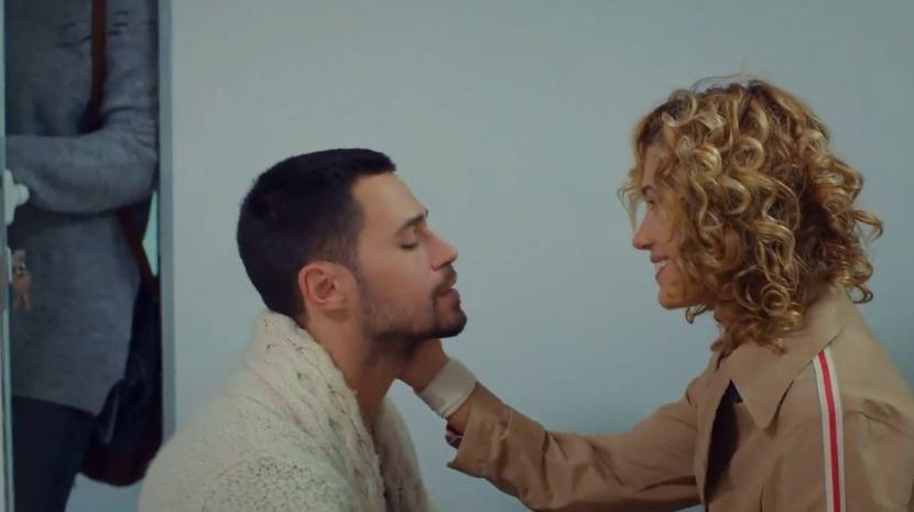 bandicam 2019-06-08 12-22-10-930 - 01 fructul oprit 02-12-01