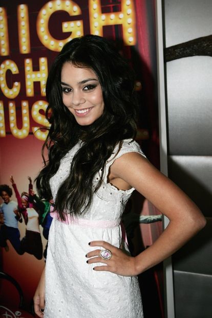  - VANESSA HUDGENS PHOTOSHOOTS 2