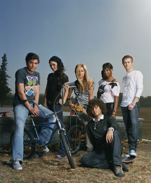 entertaiment2 - HIGH SCHOOL MUSICAL