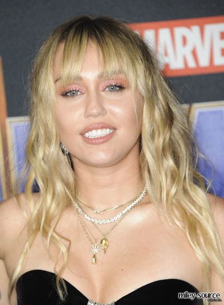  - Miley Cyrus la Avengers Endgame Premiere In Los Angeles