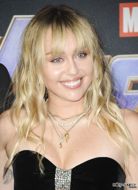  - Miley Cyrus la Avengers Endgame Premiere In Los Angeles