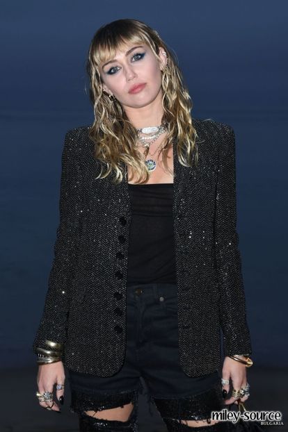  - Miley Cyrus la Saint Laurent Men s Spring Summer 2020 fashion show in Malibu