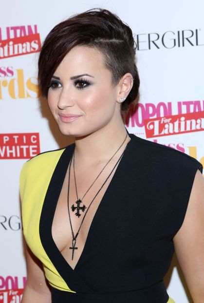 Demi_Lovato_95-3 - Demi Lovato la COSMOPOLITAN FUN FEARLESS LATINA AWARDS IN NEW YORK CITY