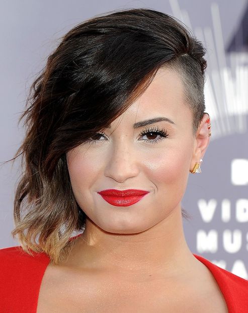 Demi_Lovato_32-0 - Demi Lovato la VIDEO MUSIC AWARDS