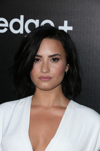  - Demi Lovato la SAMSUNG LAUNCH PARTY IN WEST HOLLYWOOD CALIFORNIA